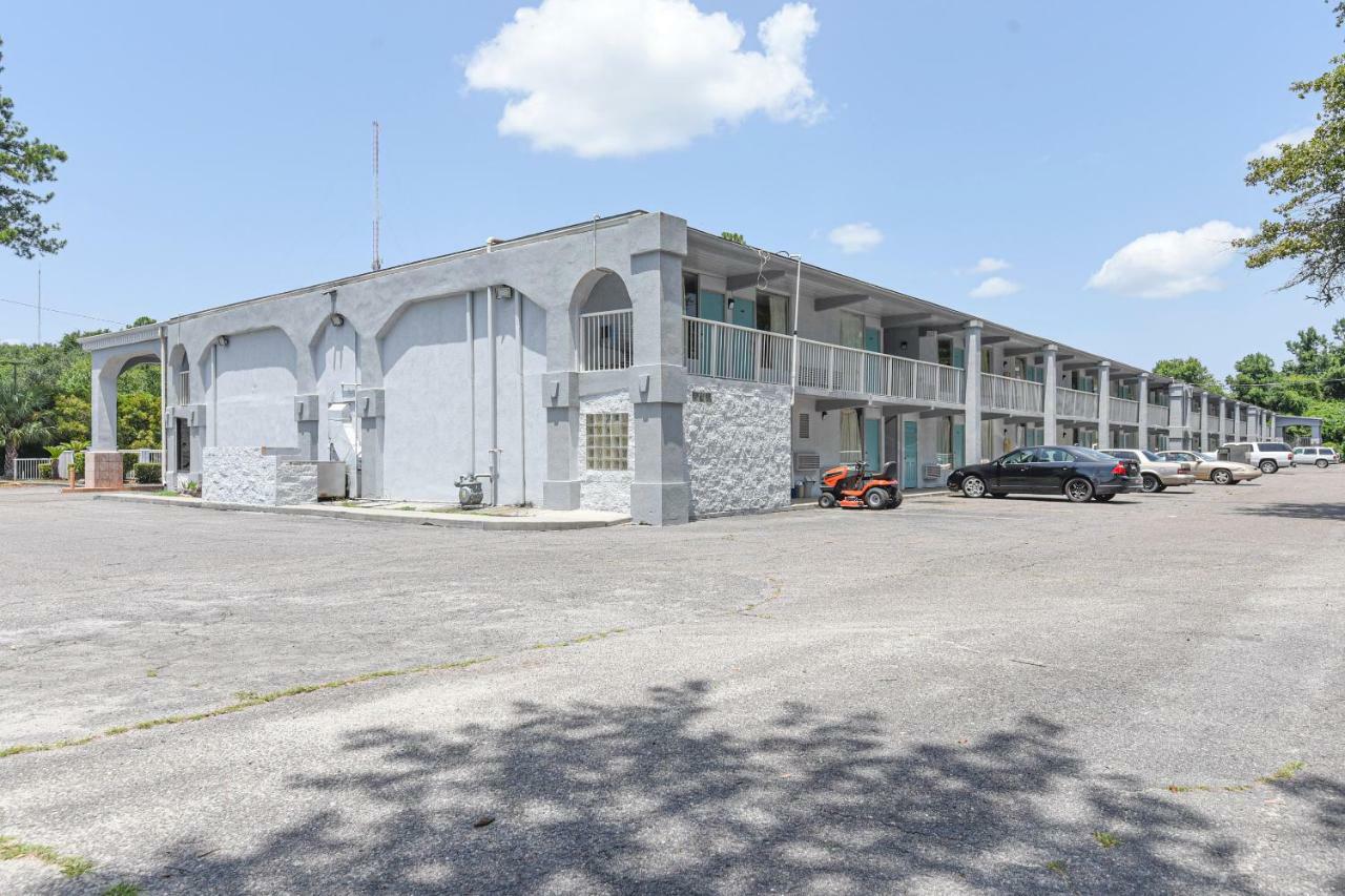 Hotel Valdosta Ga I-75 & Us-221 N Hwy Buitenkant foto